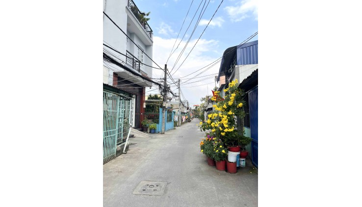 Bán Nhà 2 Tầng Hẻm Xe Hơi 51m2_4.4x11m Quốc Lộ 13 Hiệp Bình Phước Thủ Đức Chỉ 3.7 tỷ
